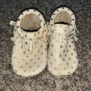 Freshly Picked Size 4 Gold Heirloom Moccs